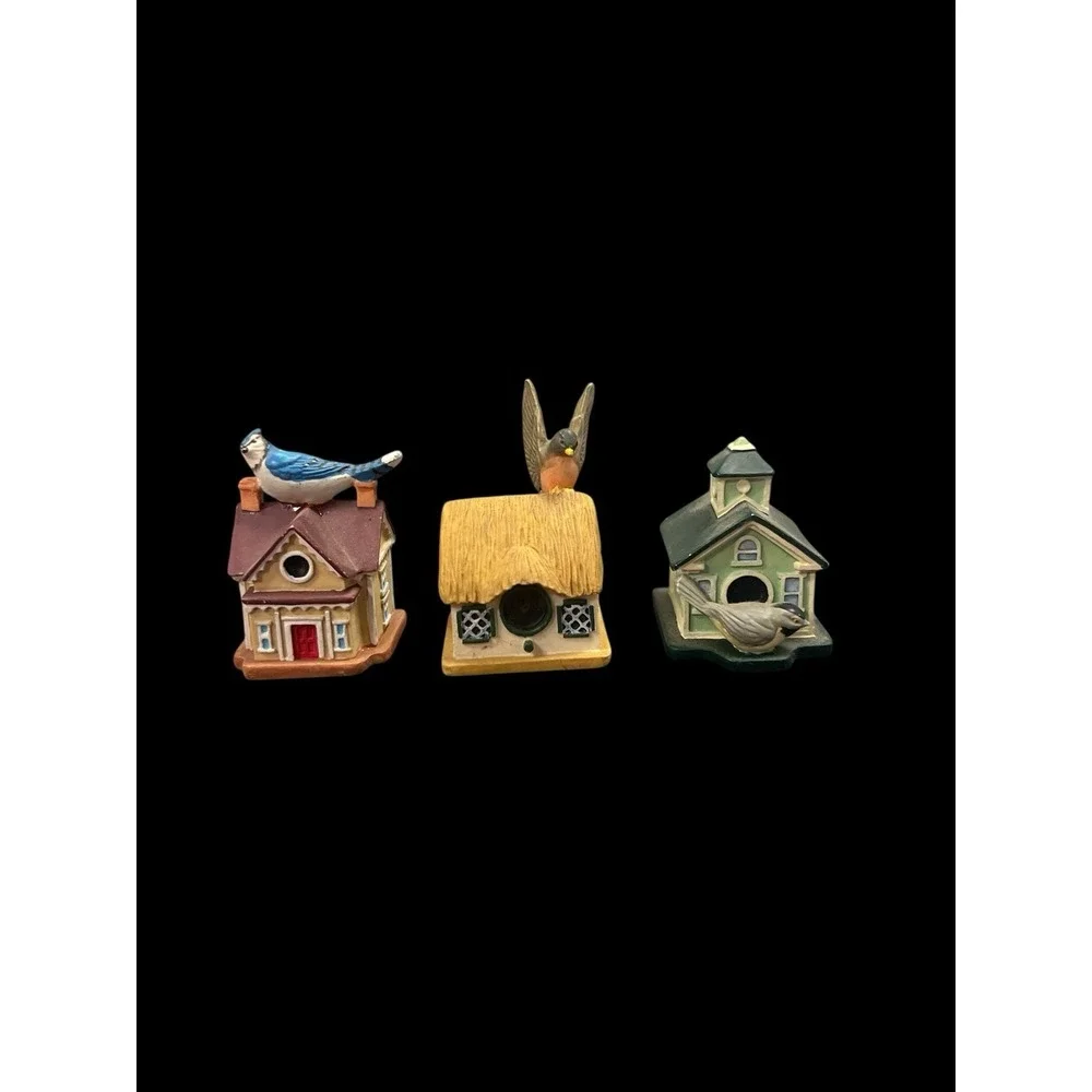 21 Lenox Mini Bird House 1